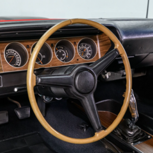 E Body Interior