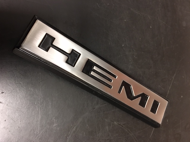 hemi6770bbodydoorandfender8183